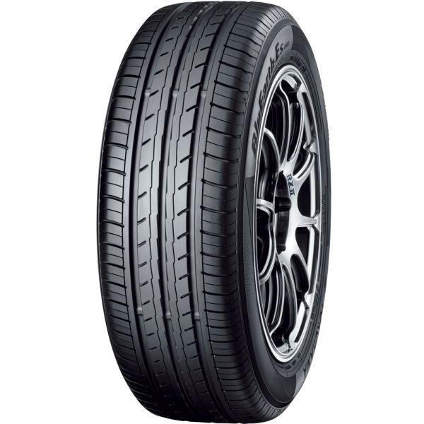 215/50R17 95V YOKOHAMA BLUEARTH-ES ES32 XL
