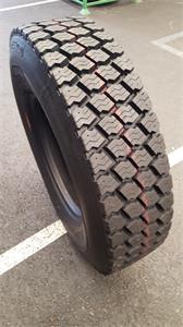 295/80R22.5 152/148M KA PINNOITETTU N21 SIS. 1 BRIDGESTONE RUNKO DRIVE